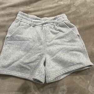 Lululemon scuba shorts